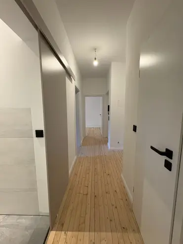 2 Zimmer Wohnung mit 65 m² in Köln – Bild 2