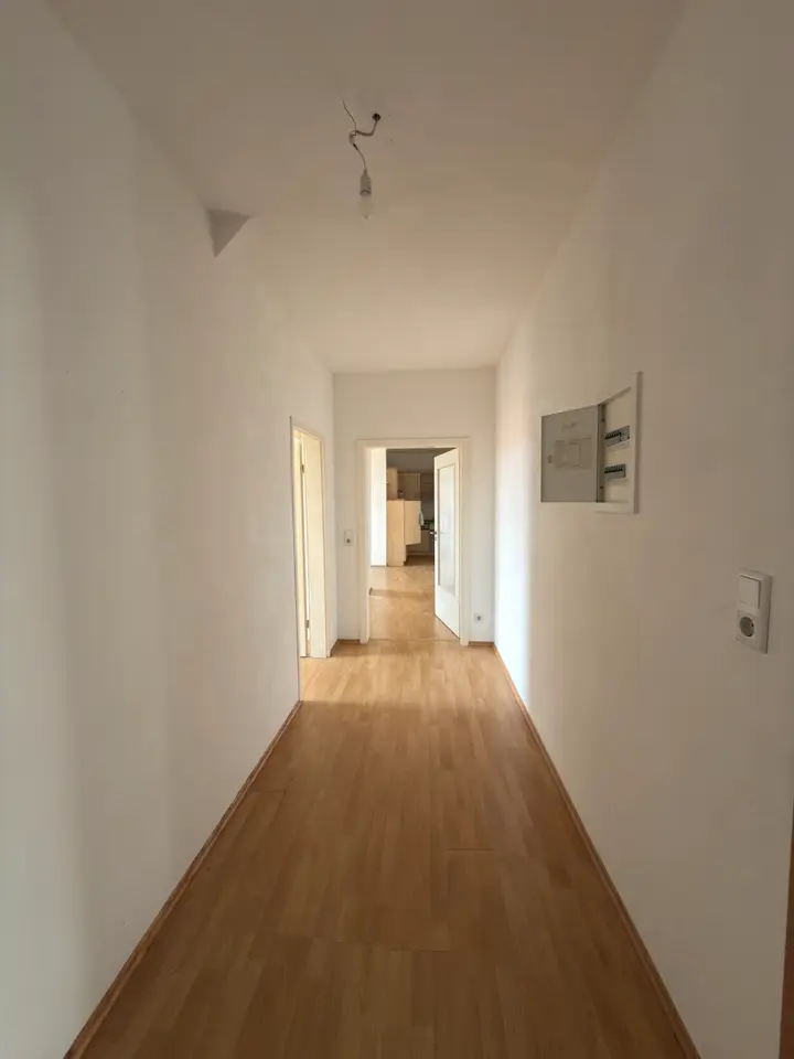 3 Zimmer Wohnung mit 70 m² in Weißenfels – Bild 7