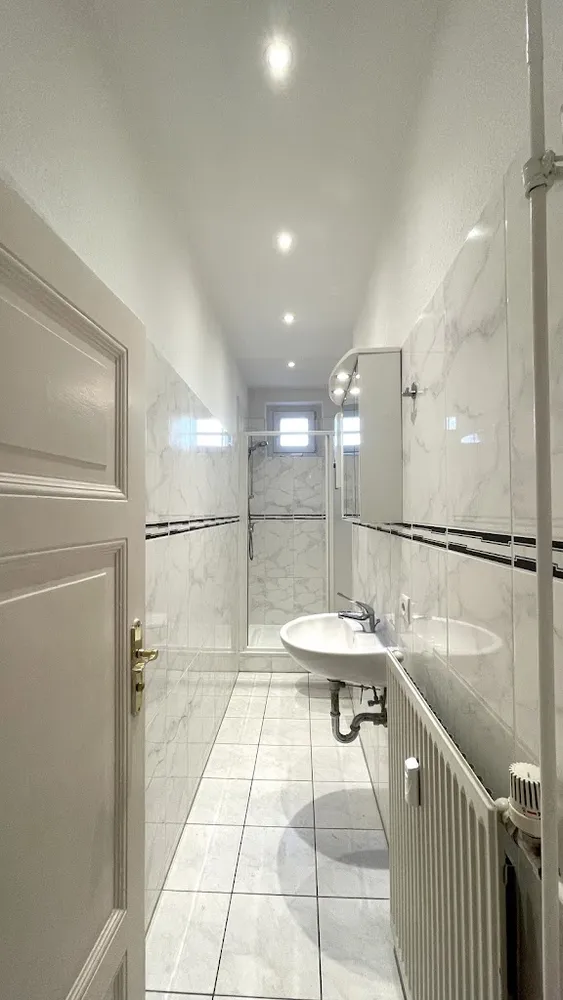 2 Zimmer Wohnung mit 79 m² in Berlin – Bild 6