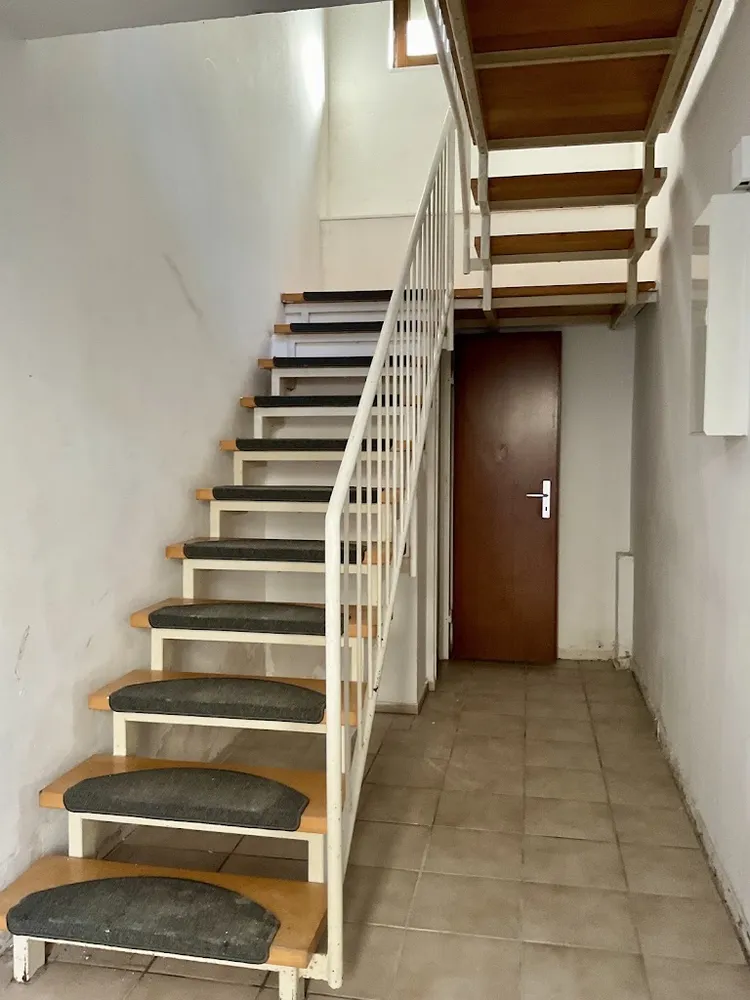 2 Zimmer Wohnung mit 65 m² in Köln – Bild 2
