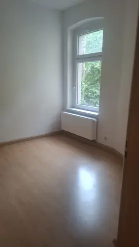 5 Zimmer Wohnung mit 104 m² in Halle (Saale) – Bild 7