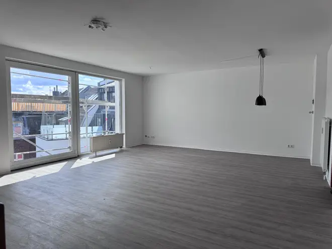 4 Zimmer Wohnung mit 140 m² in Köln – Bild 3
