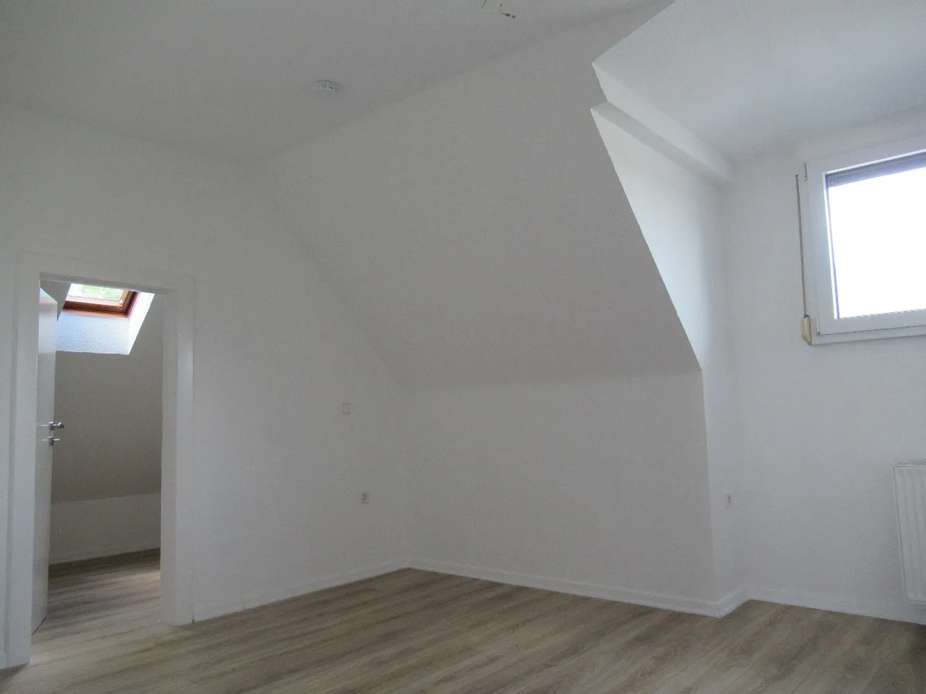 4 room apartment with 76 m² in Düsseldorf – Photo 5