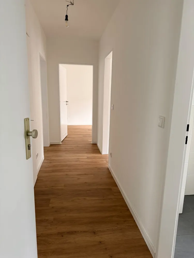 3 Zimmer Wohnung mit 70 m² in Frankfurt am Main – Bild 2