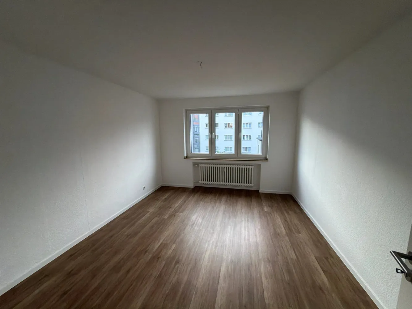 4 Zimmer Wohnung mit 101 m² in Köln – Bild 6