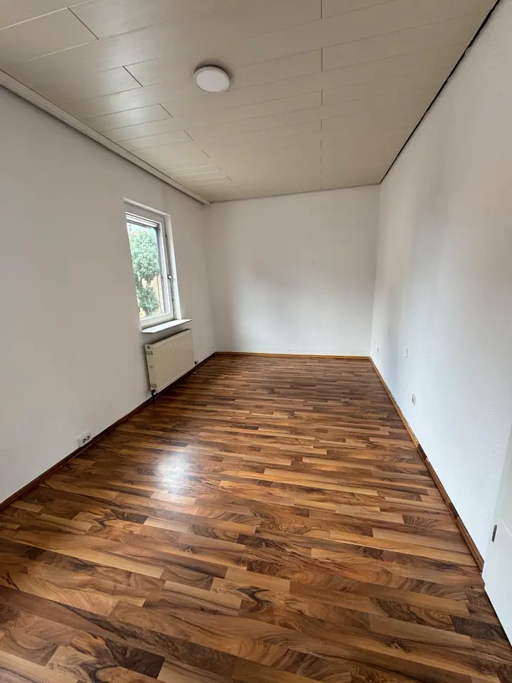 9 Zimmer Wohnung mit 180 m² in Heilbronn – Bild 2