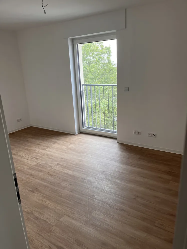2 room apartment with 64 m² in Frankfurt am Main – Photo 2