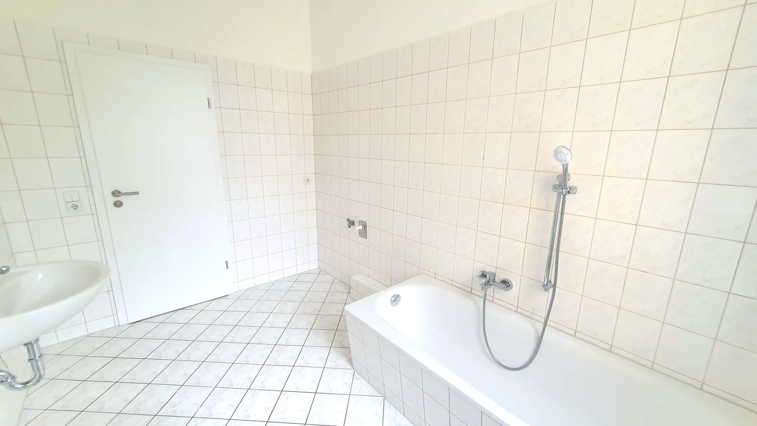 3 room apartment with 80 m² in Chemnitz – Photo 4