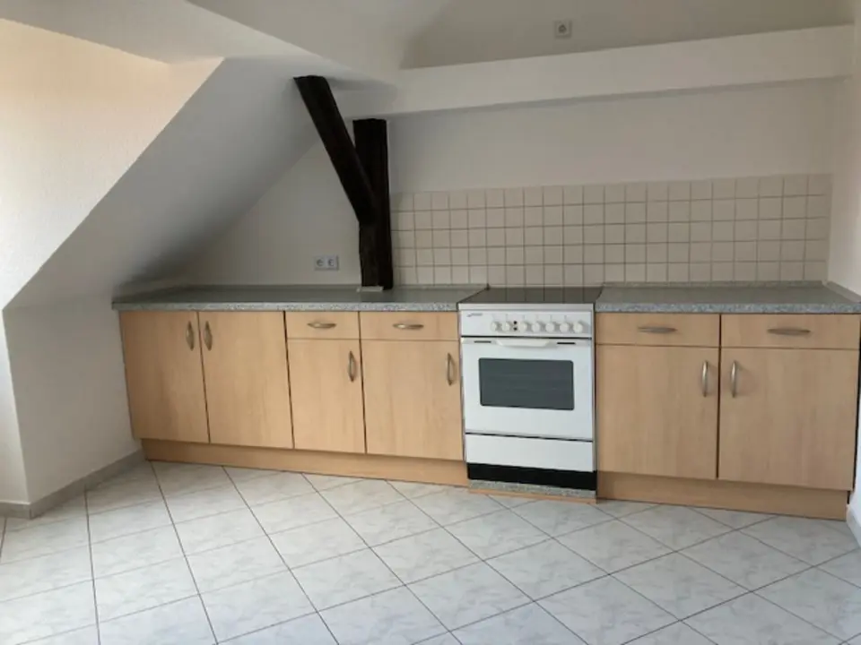 3 Zimmer Wohnung mit 67 m² in Weißenfels – Bild 4