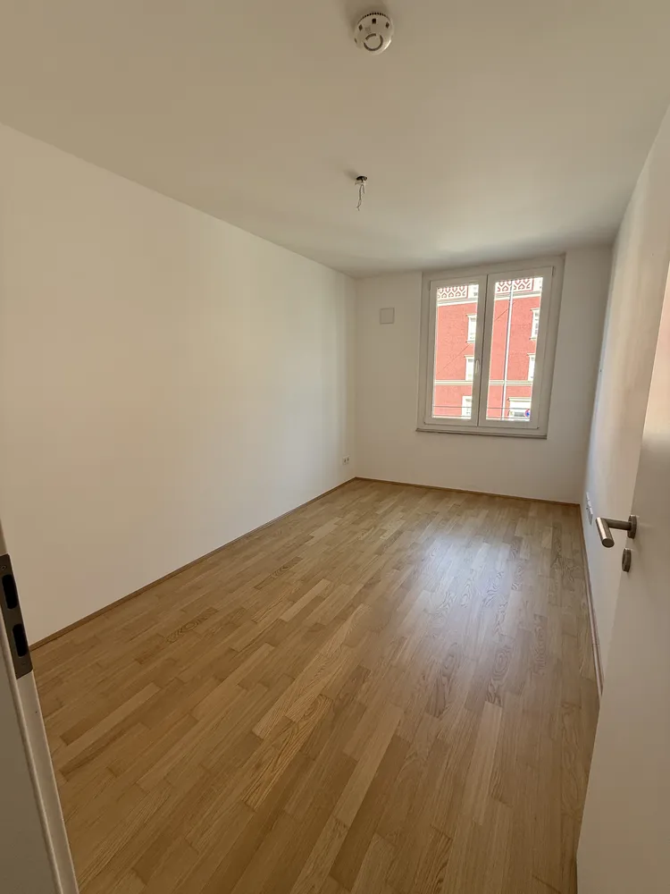4 Zimmer Wohnung mit 90 m² in München – Bild 6