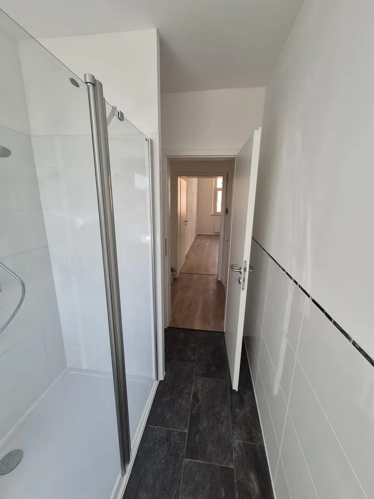 4 Zimmer Wohnung mit 94 m² in Hof – Bild 12