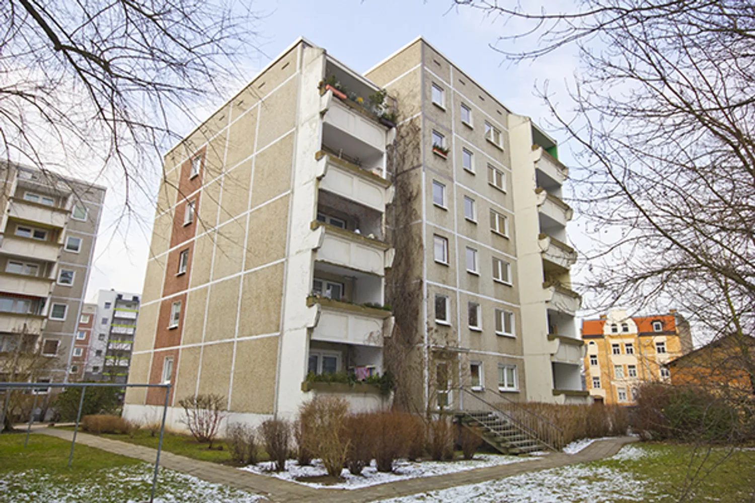 1 Zimmer Wohnung mit 33 m² in Halle (Saale) – Bild 1