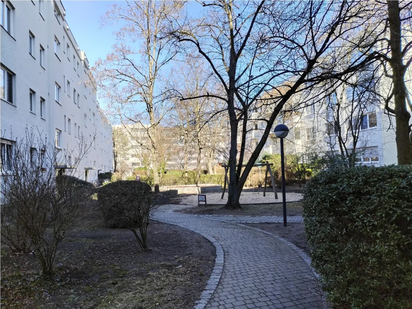 1 Zimmer Wohnung mit 35 m² in Berlin – Bild 4