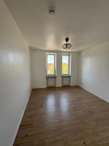 5 Zimmer Wohnung mit 102 m² in Regensburg – Bild 7