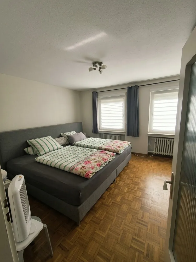 4 Zimmer Wohnung mit 100 m² in Mönchengladbach – Bild 2