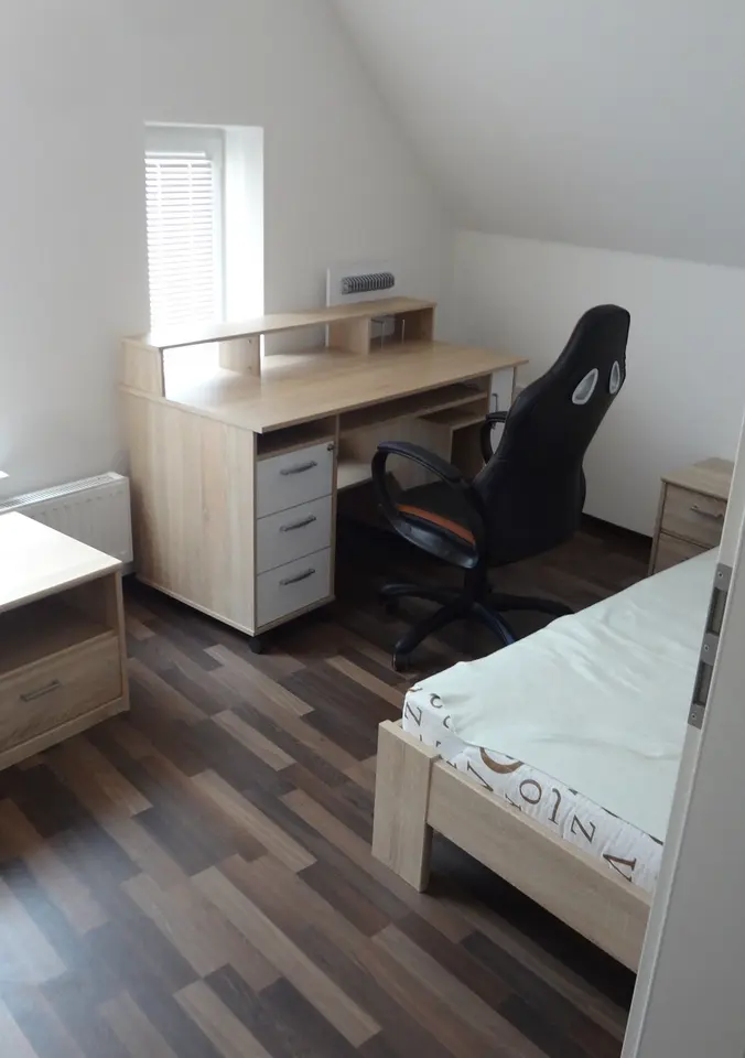 WG-Zimmer mit 12 m² in Leer – Bild 1