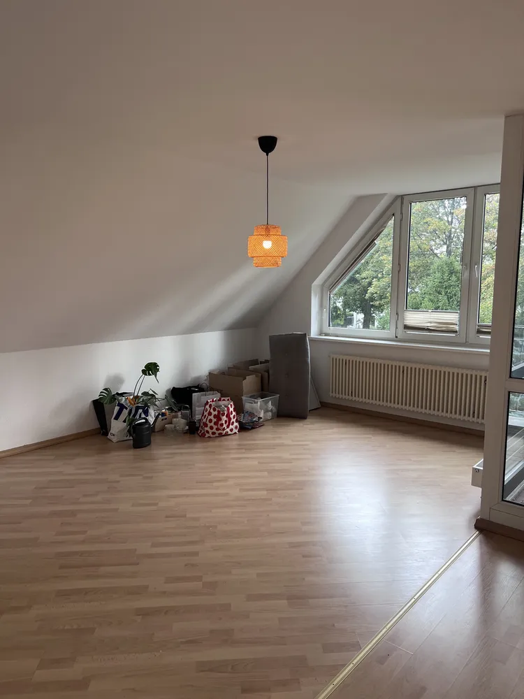 4 Zimmer Wohnung mit 126 m² in Berlin – Bild 2