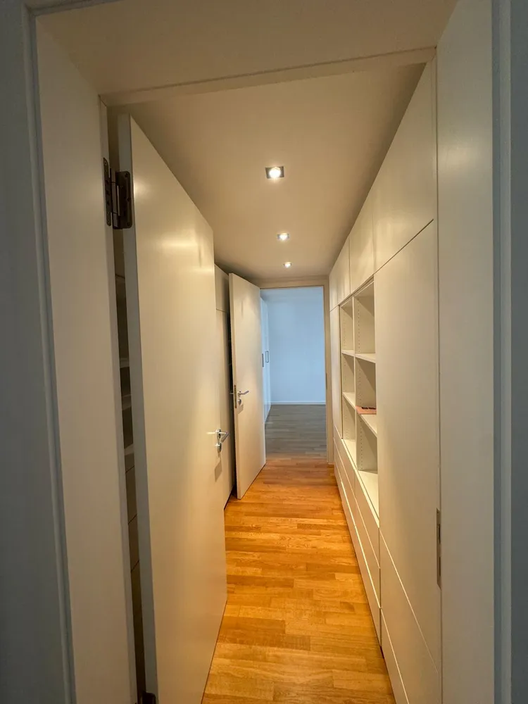 5 Zimmer Wohnung mit 165 m² in Frankfurt am Main – Bild 4