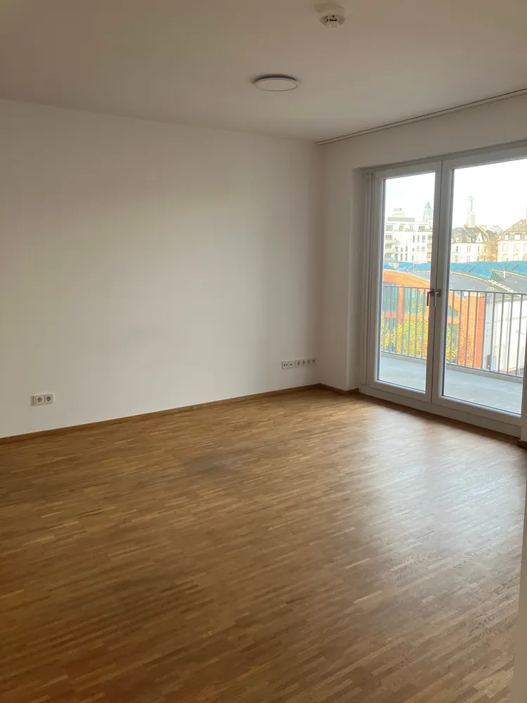 2 room apartment with 67 m² in Frankfurt am Main – Photo 3