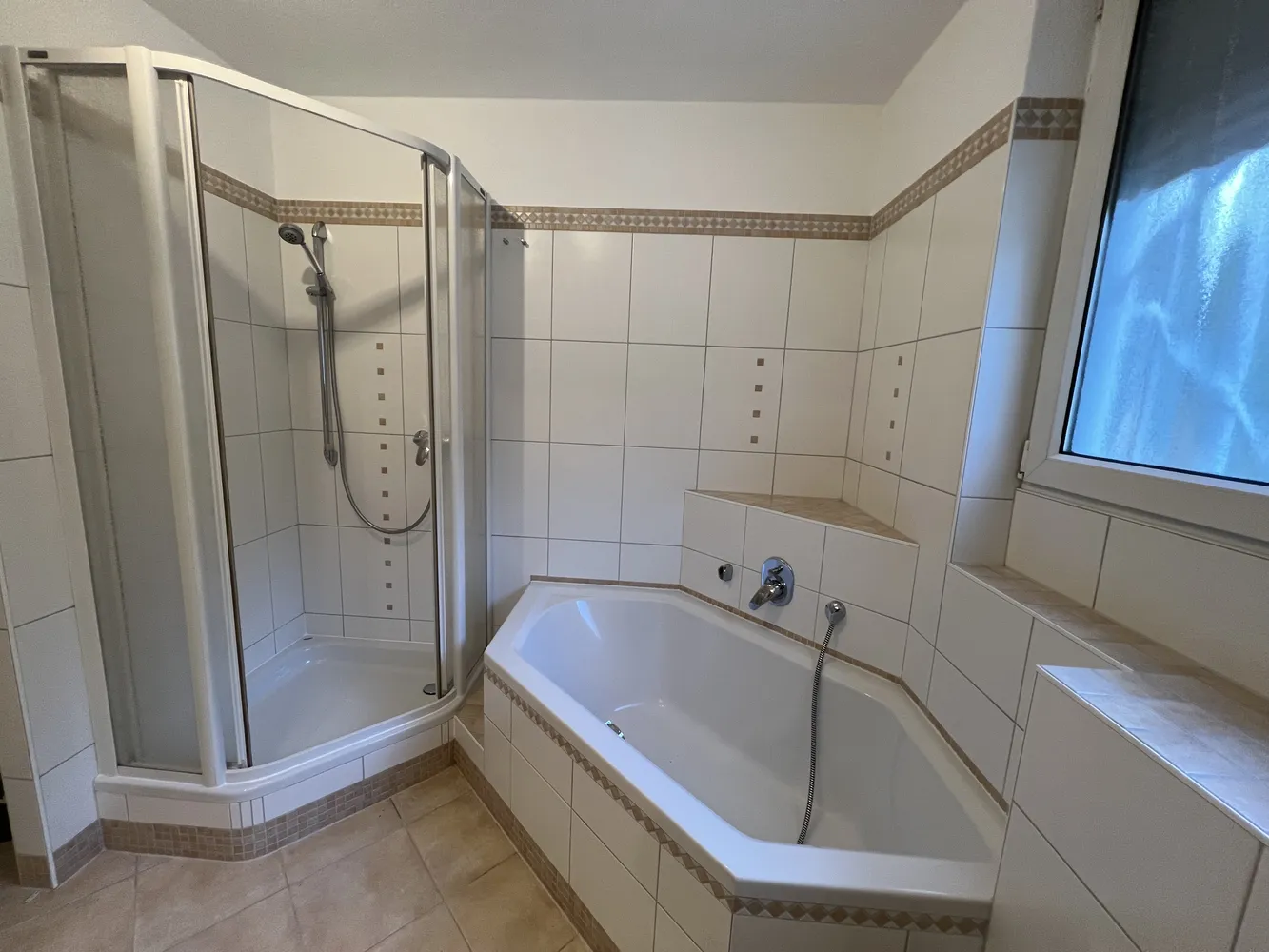 1 Zimmer Wohnung mit 40 m² in Wiesbaden – Bild 2