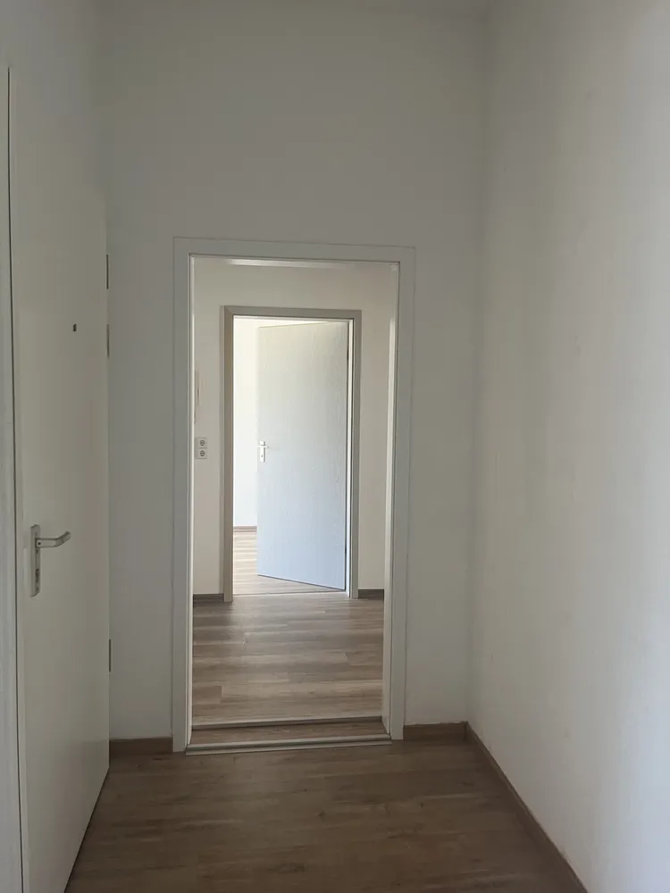 5 Zimmer Wohnung mit 95 m² in Plauen – Bild 3