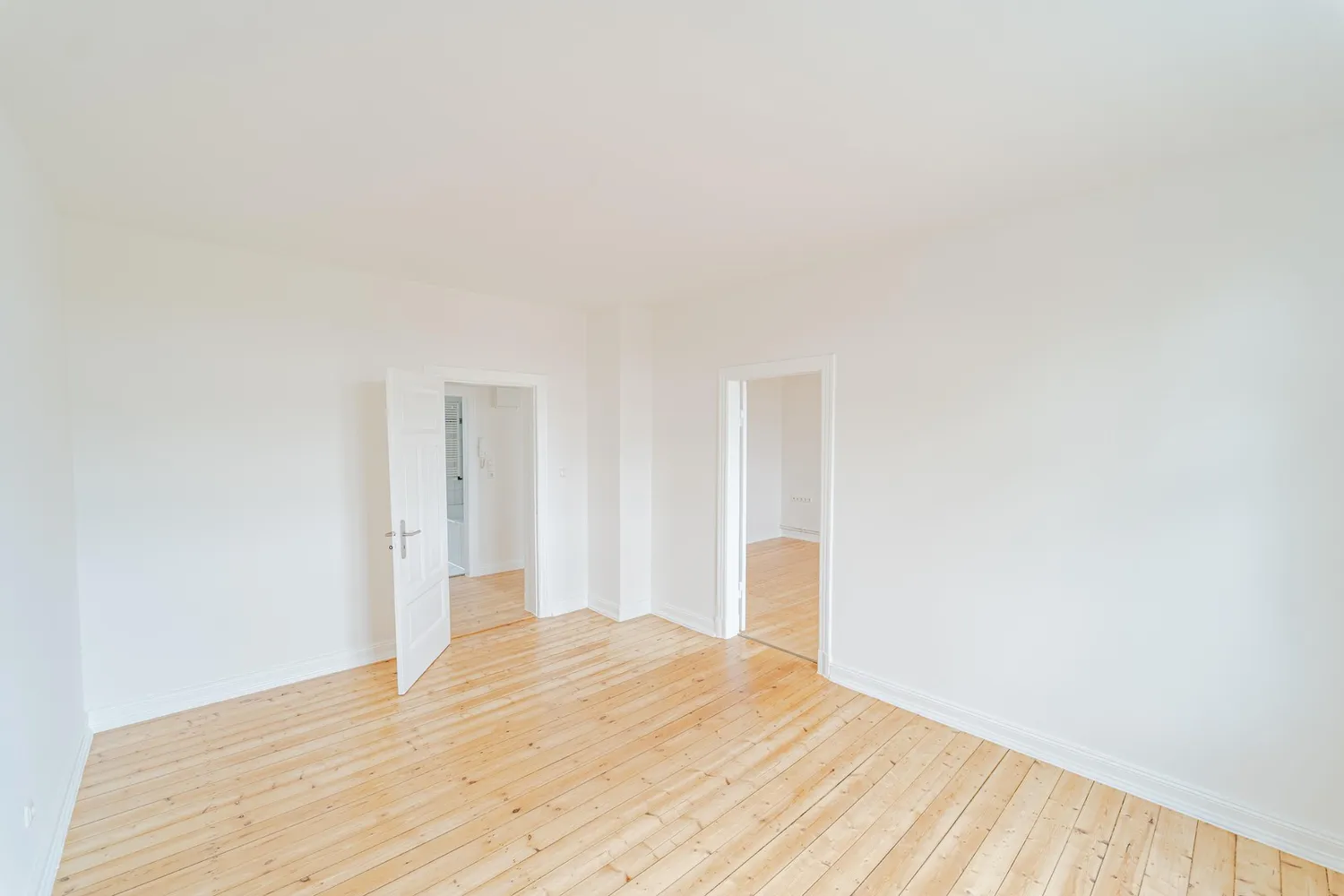 2 Zimmer Wohnung mit 64 m² in Lübeck – Bild 1