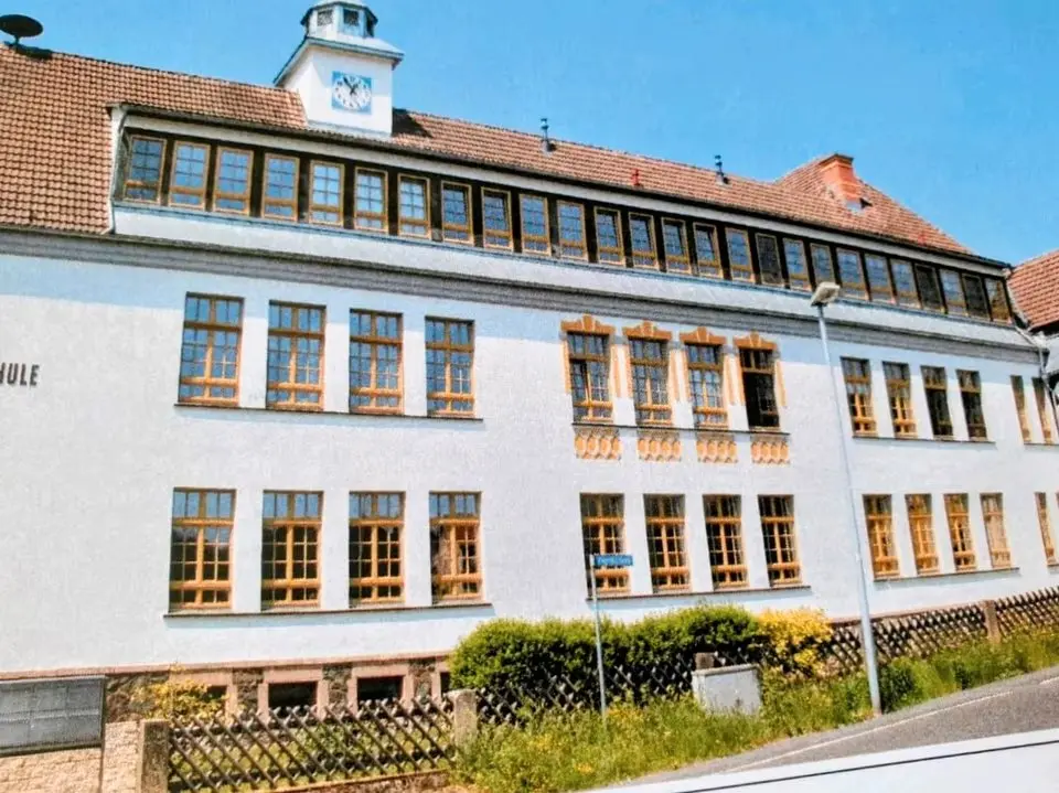 3 Zimmer Wohnung mit 110 m² in Meiningen – Bild 9