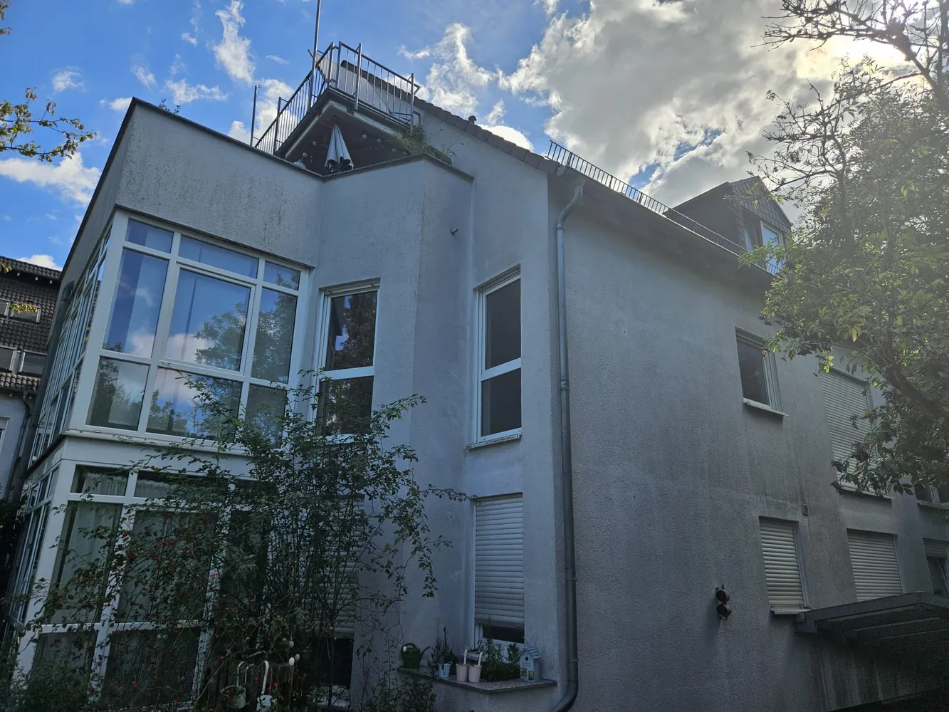 2 Zimmer Wohnung mit 65 m² in Frankfurt am Main – Bild 1