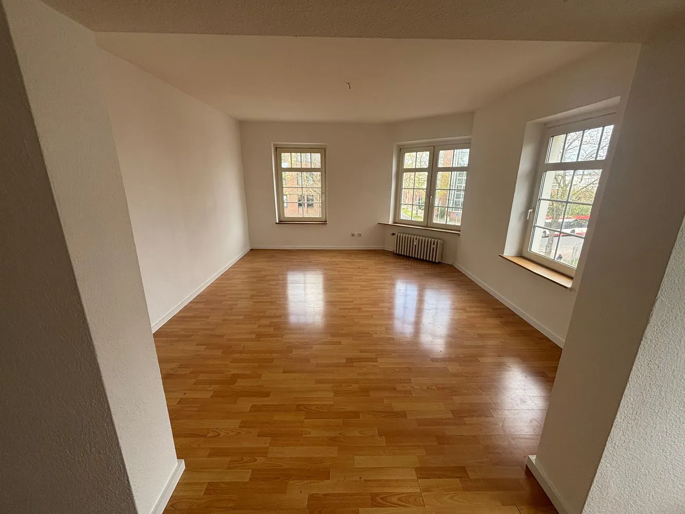 2 Zimmer Wohnung mit 60 m² in Krefeld – Bild 2