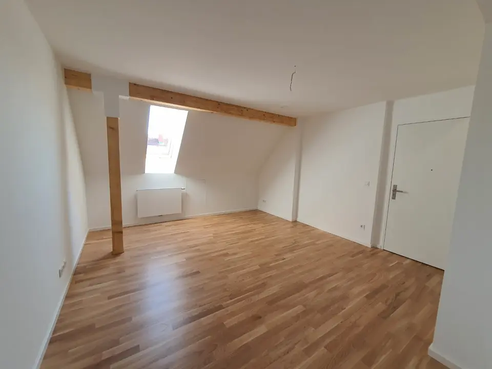 5 Zimmer Wohnung mit 135 m² in Werder (Havel) – Bild 2