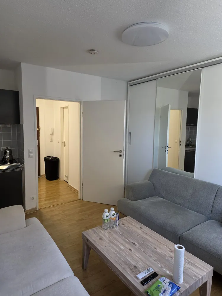1 Zimmer Wohnung mit 25 m² in Düsseldorf – Bild 2