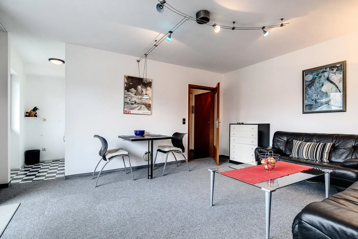 2 Zimmer Wohnung mit 48 m² in München – Bild 2