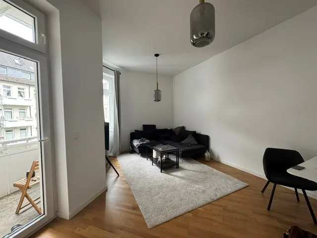 2 Zimmer Wohnung mit 65 m² in Düsseldorf – Bild 1