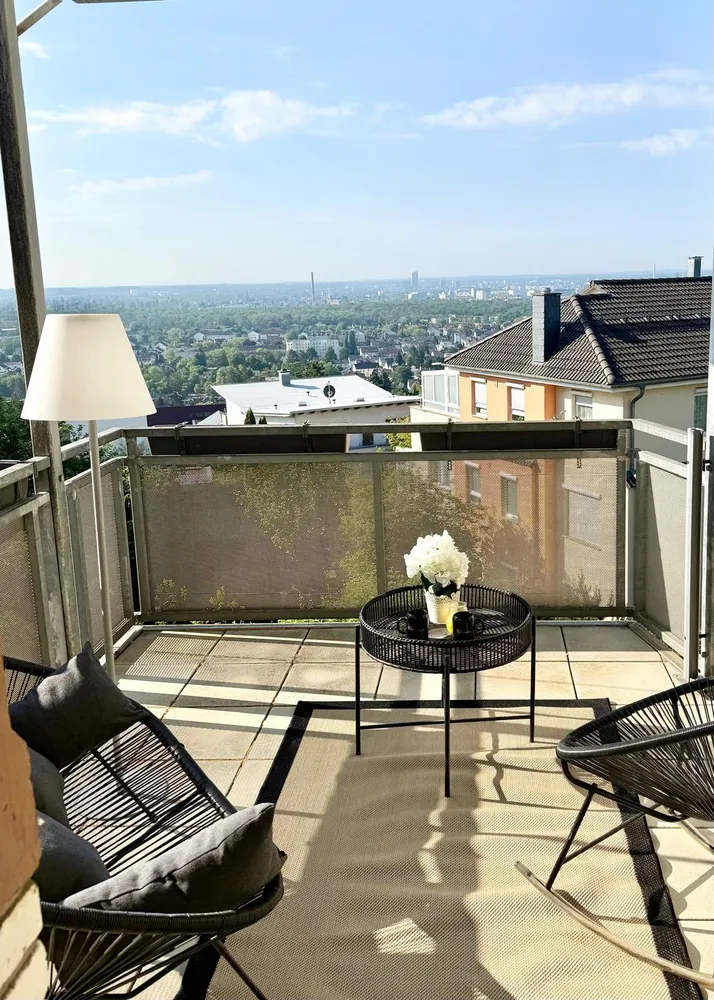 4 Zimmer Wohnung mit 97 m² in Frankfurt am Main – Bild 9