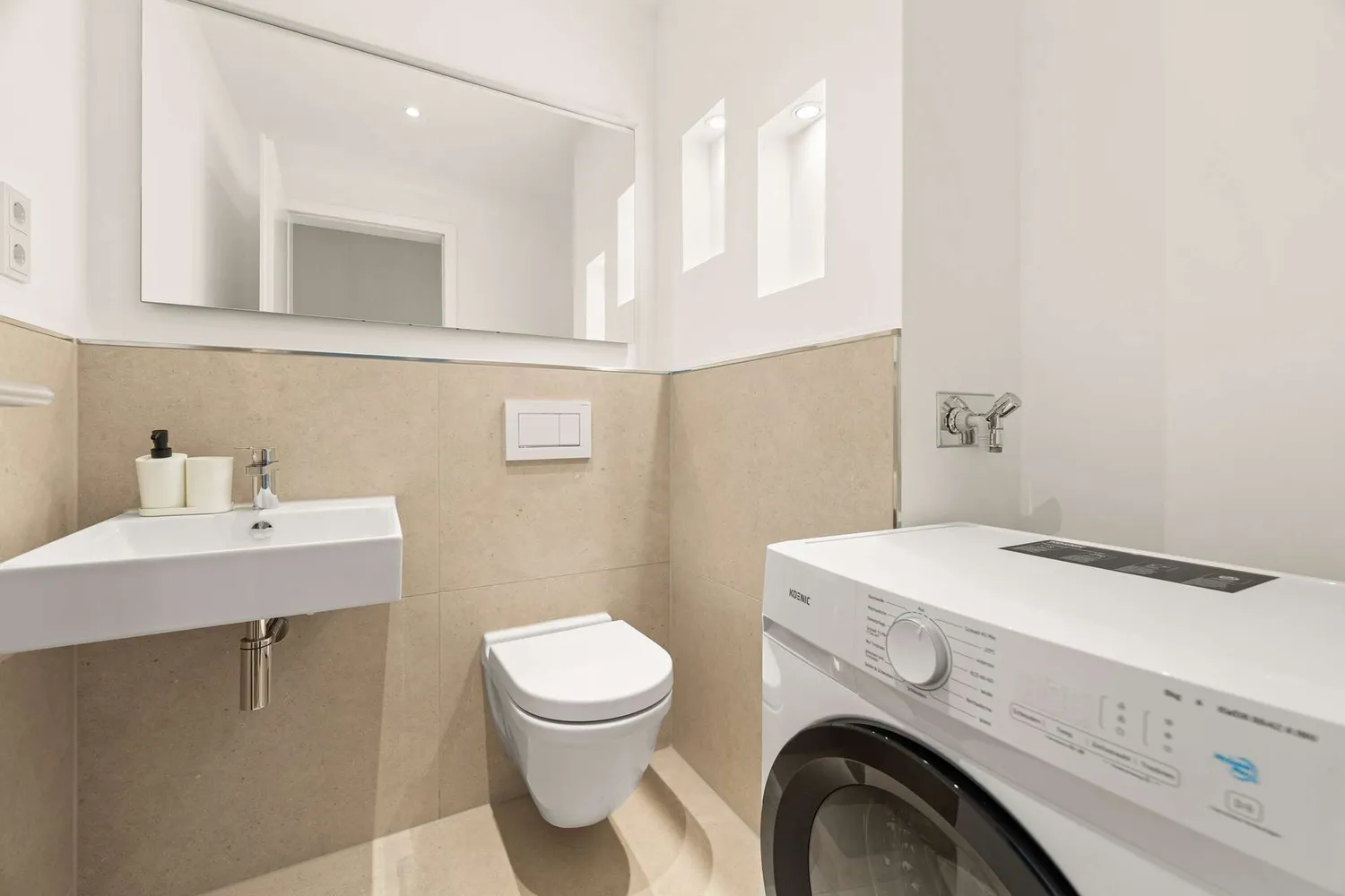 3 room apartment with 106 m² in Berlin – Photo 12