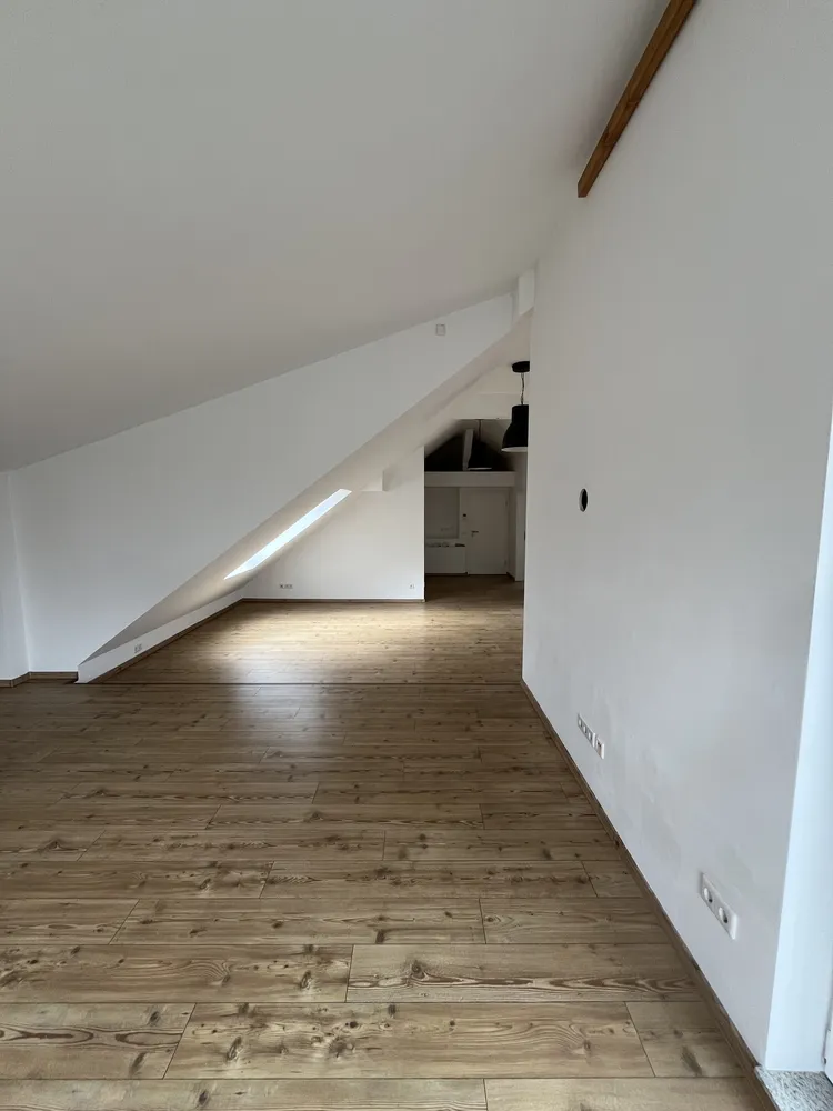 2 Zimmer Wohnung mit 77 m² in Wuppertal – Bild 7