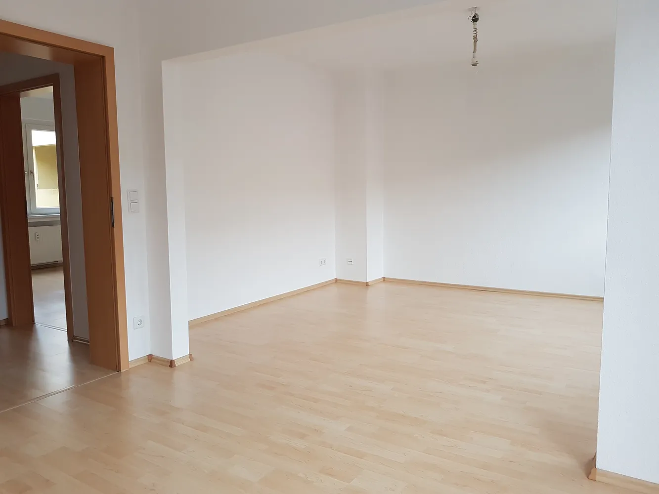 4 Zimmer Wohnung mit 69 m² in Duisburg – Bild 1