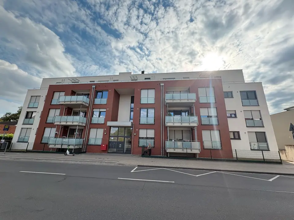 3 Zimmer Wohnung mit 95 m² in Duisburg – Bild 1
