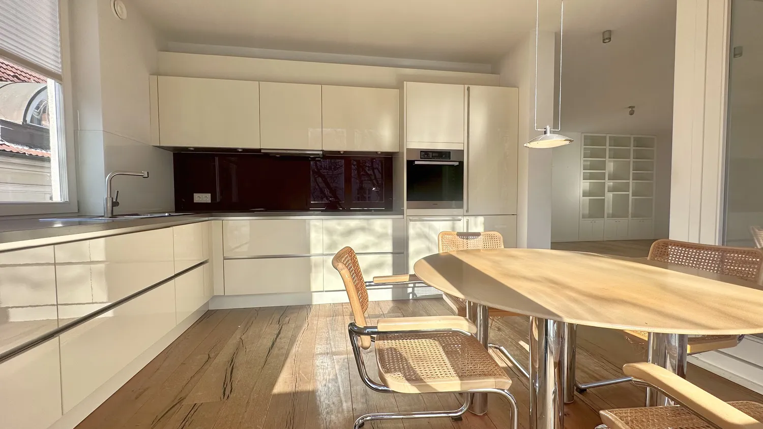 3 Zimmer Wohnung mit 102 m² in Hamburg – Bild 4