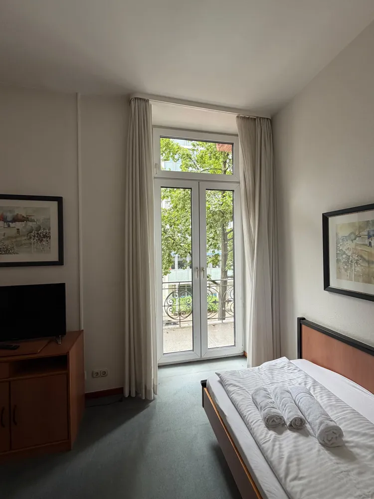 1 Zimmer Wohnung mit 24 m² in Frankfurt am Main – Bild 4