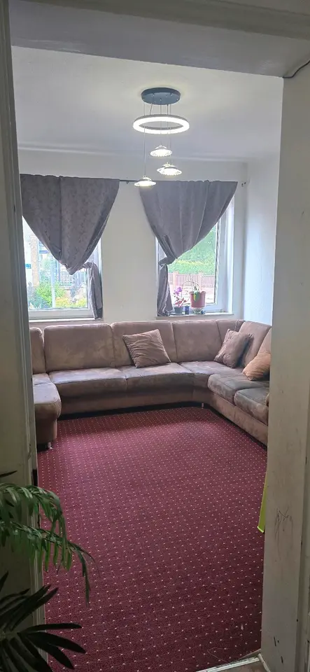 4 Zimmer Wohnung mit 118 m² in Bitterfeld-Wolfen – Bild 1