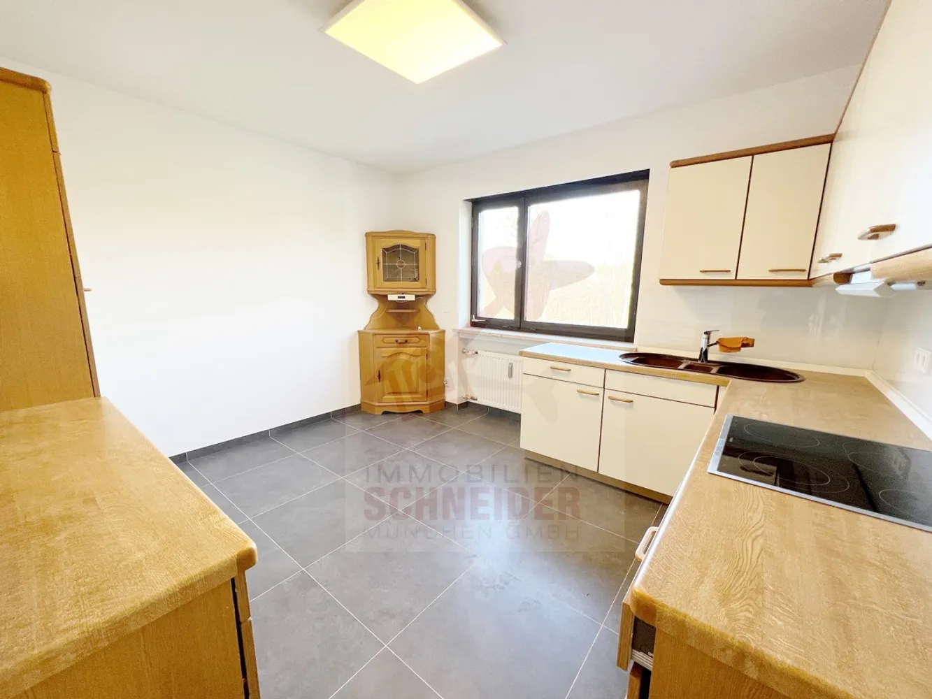 3 Zimmer Wohnung mit 99 m² in München – Bild 8