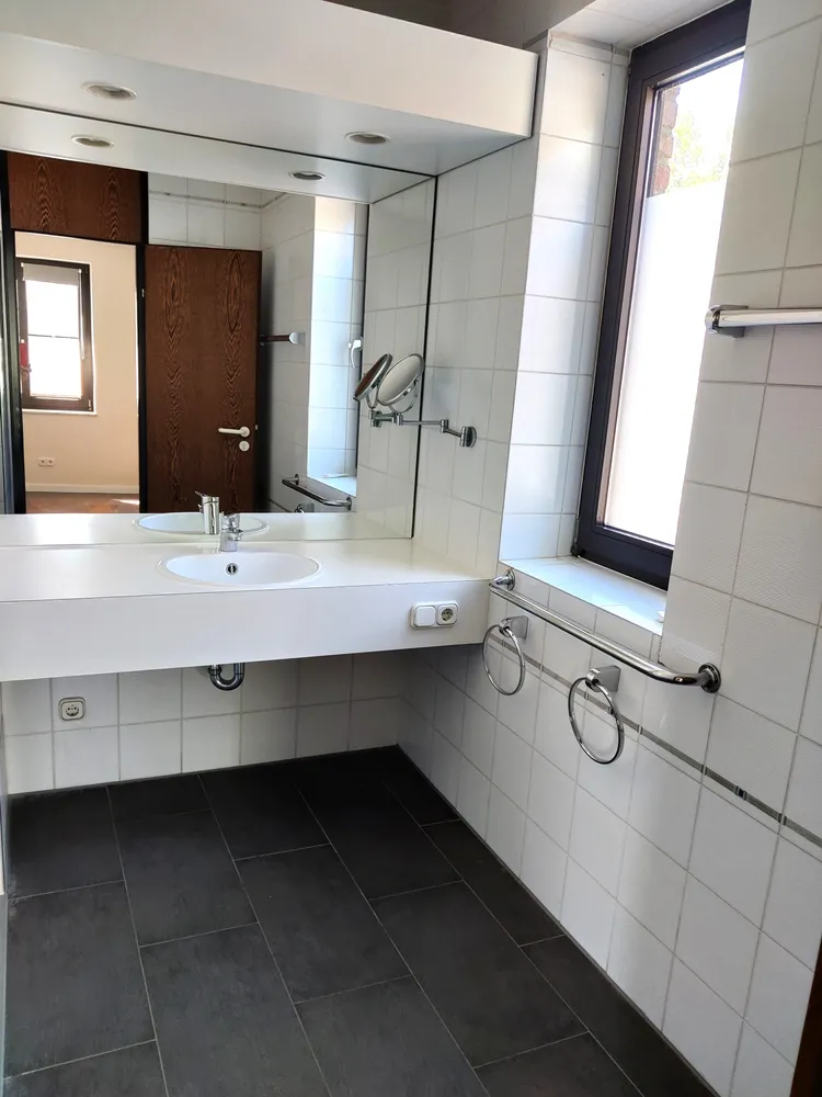 2 Zimmer Wohnung mit 72 m² in Solingen – Bild 10