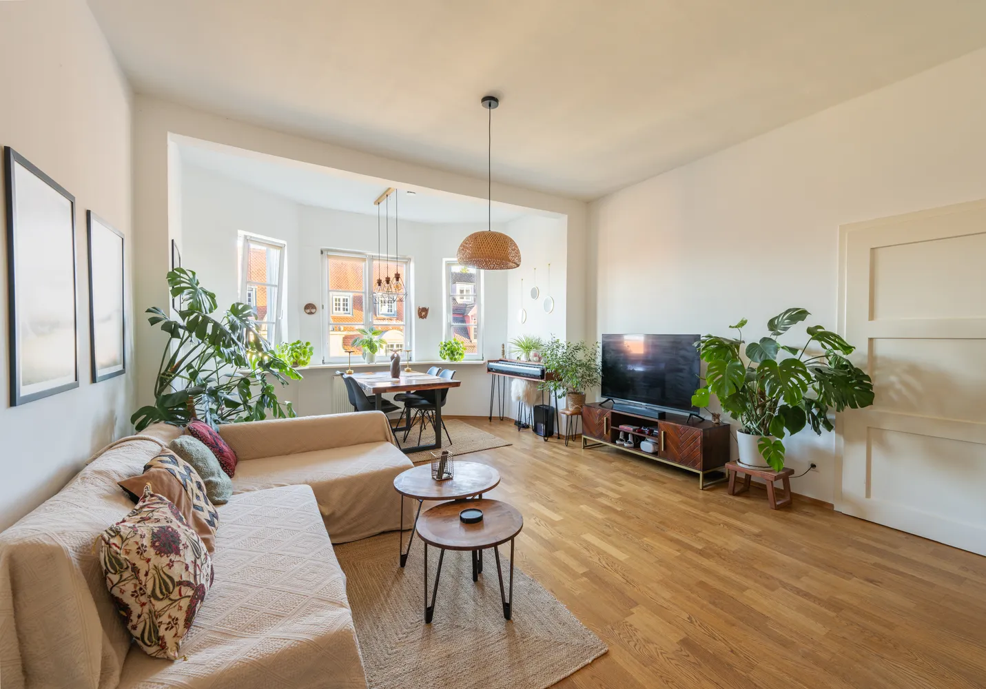 2 Zimmer Wohnung mit 63 m² in München – Bild 1