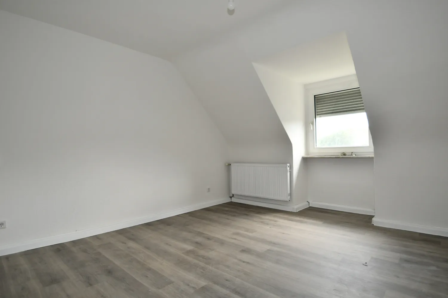 4 Zimmer Wohnung mit 46 m² in Gelsenkirchen – Bild 7