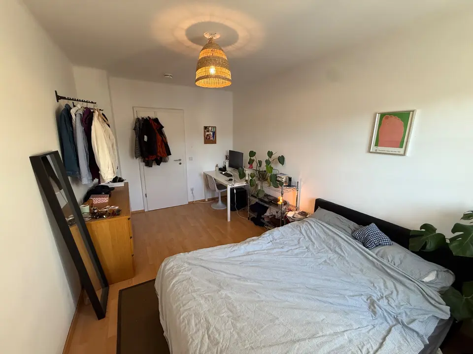 13 Zimmer Wohnung mit 67 m² in Regensburg – Bild 3