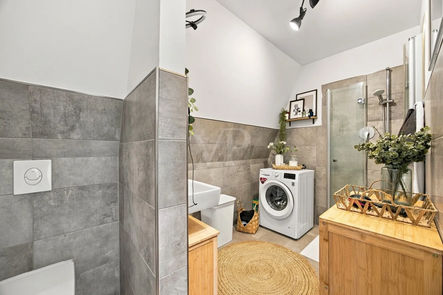 2 Zimmer Wohnung mit 79 m² in Wilhelmshaven – Bild 3