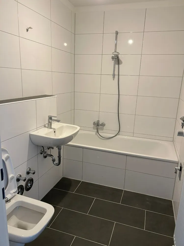 2 Zimmer Wohnung mit 64 m² in Duisburg – Bild 6