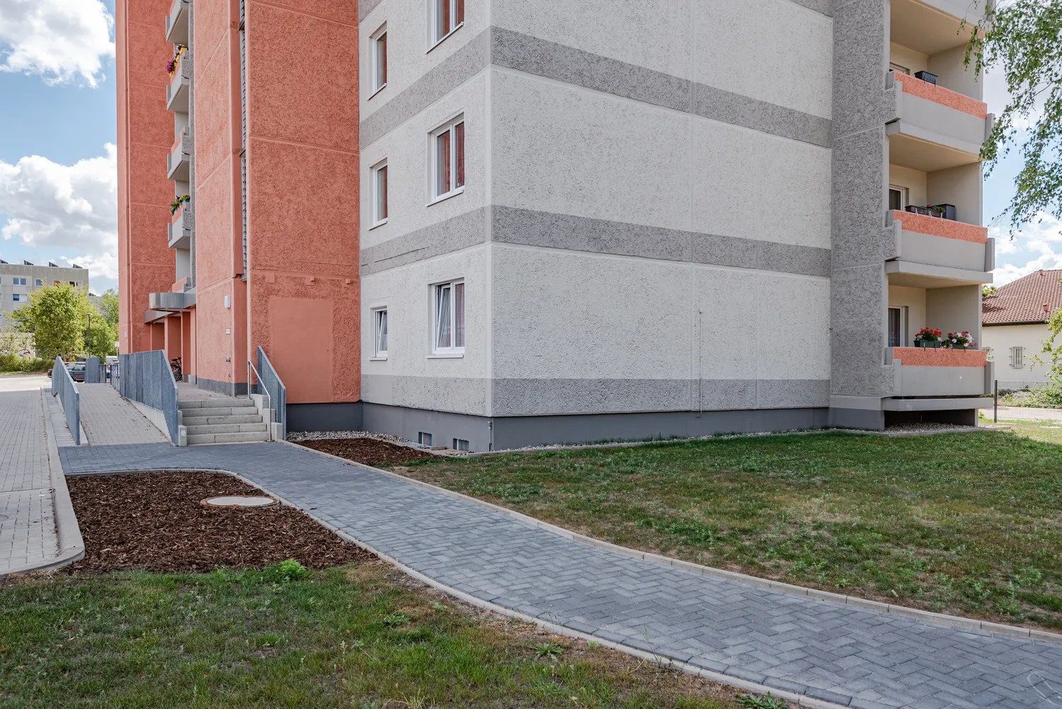 1 room apartment with 35 m² in Neubrandenburg – Photo 2