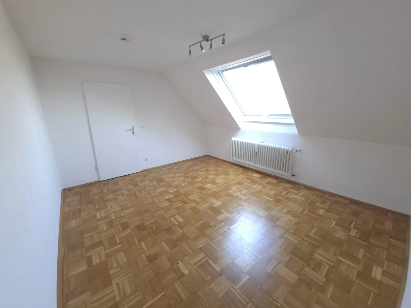 3 Zimmer Wohnung mit 75 m² in Essen – Bild 4